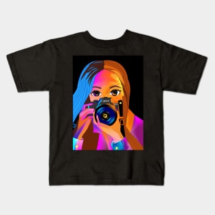 Girl with camera Kids T-Shirt